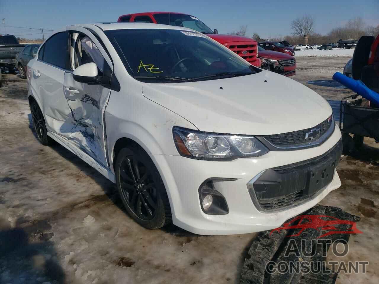 CHEVROLET SONIC 2018 - 1G1JD5SB9J4109578