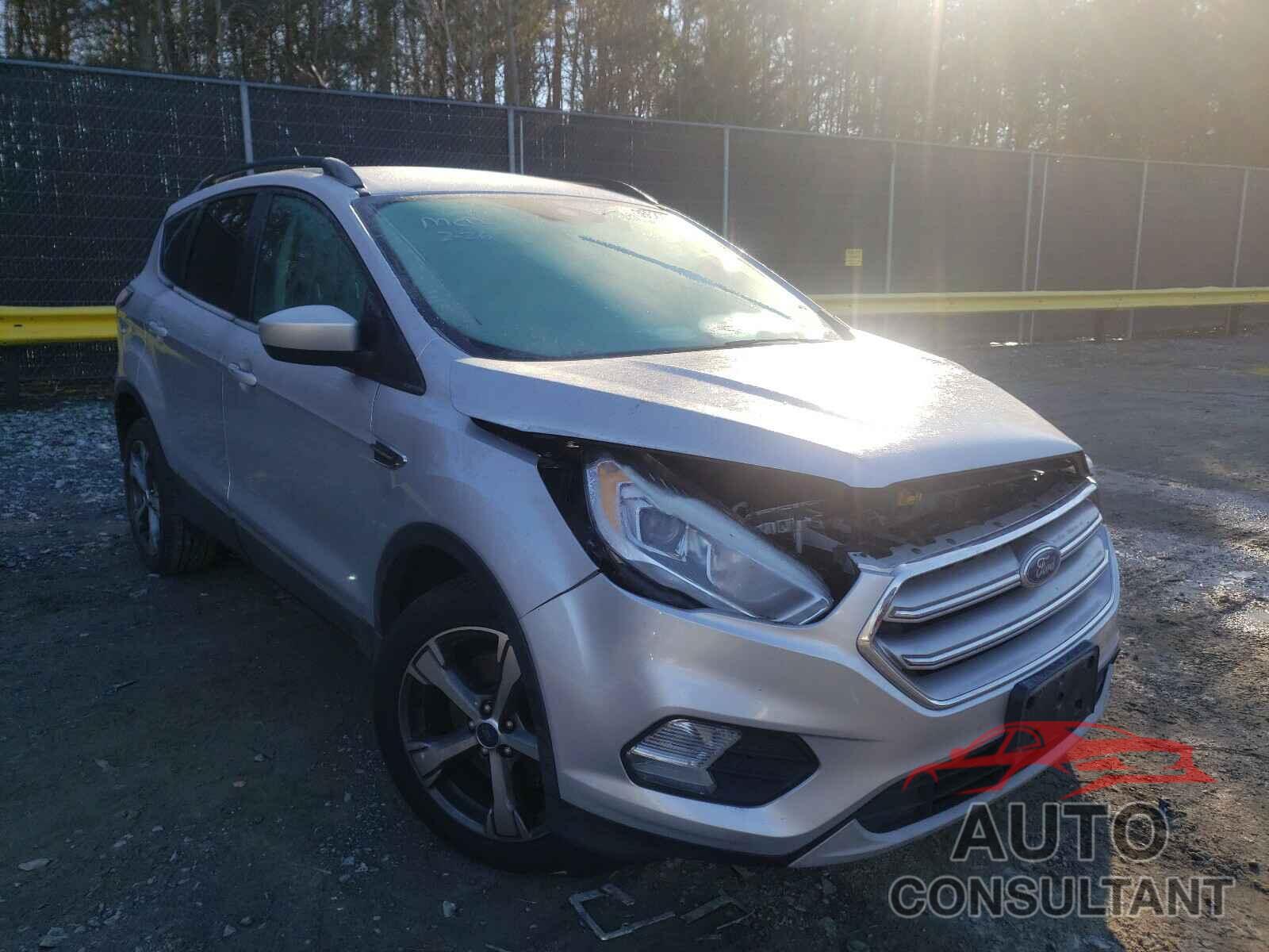 FORD ESCAPE 2017 - 1FMCU9G90HUB37336