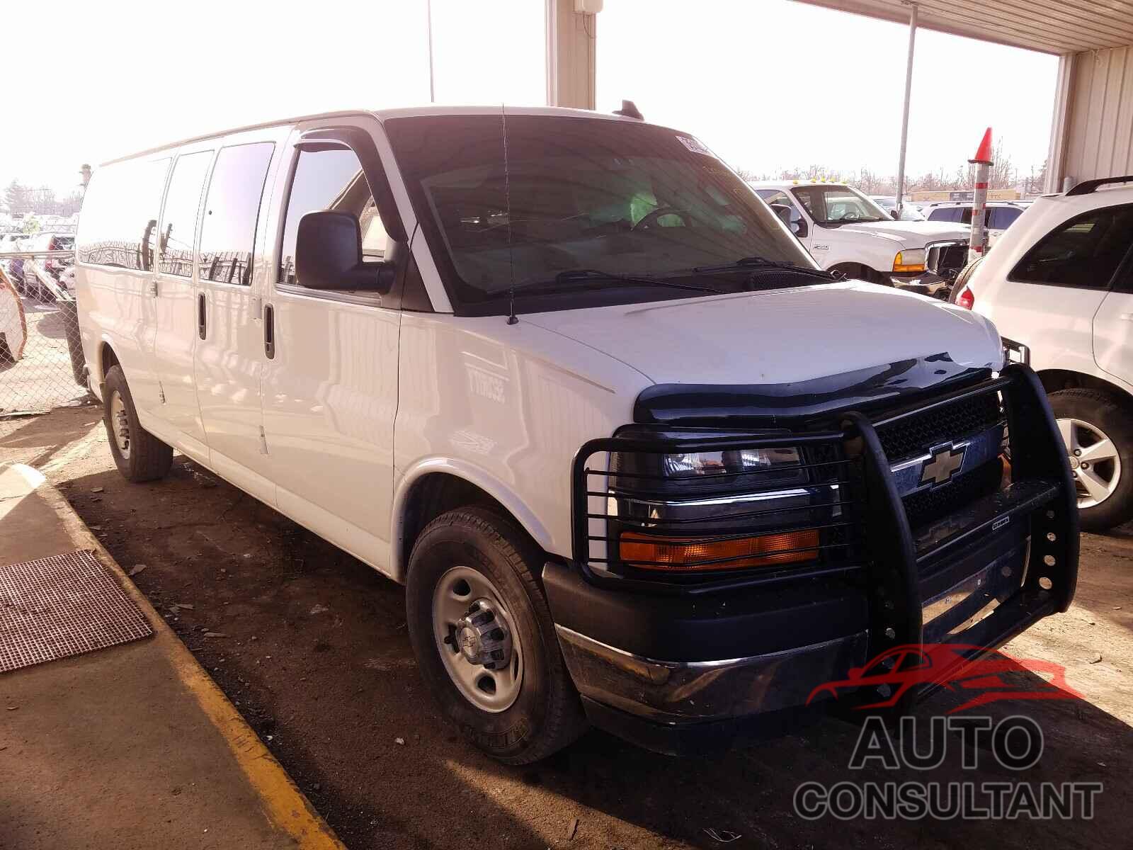 CHEVROLET EXPRESS 2017 - 1GAZGPFG7H1138360