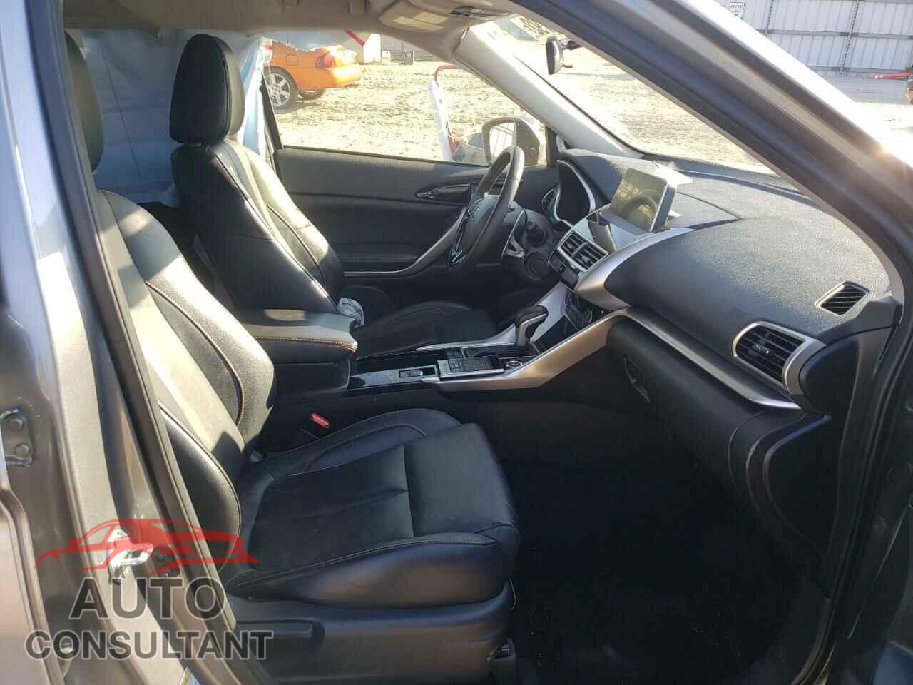 MITSUBISHI ECLIPSE 2019 - JA4AT5AA2KZ019884