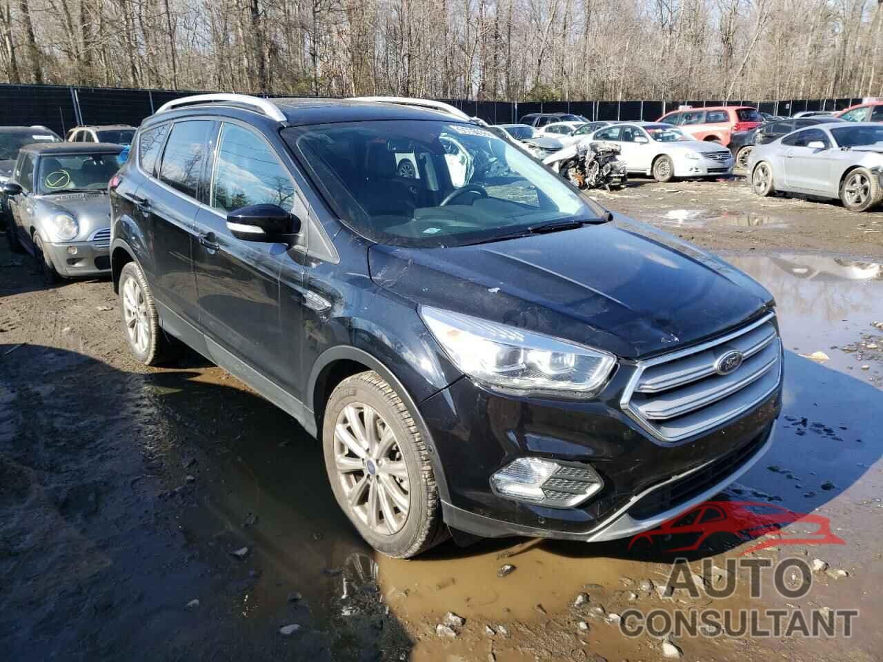 FORD ESCAPE 2018 - 1FMCU9J93JUD01743