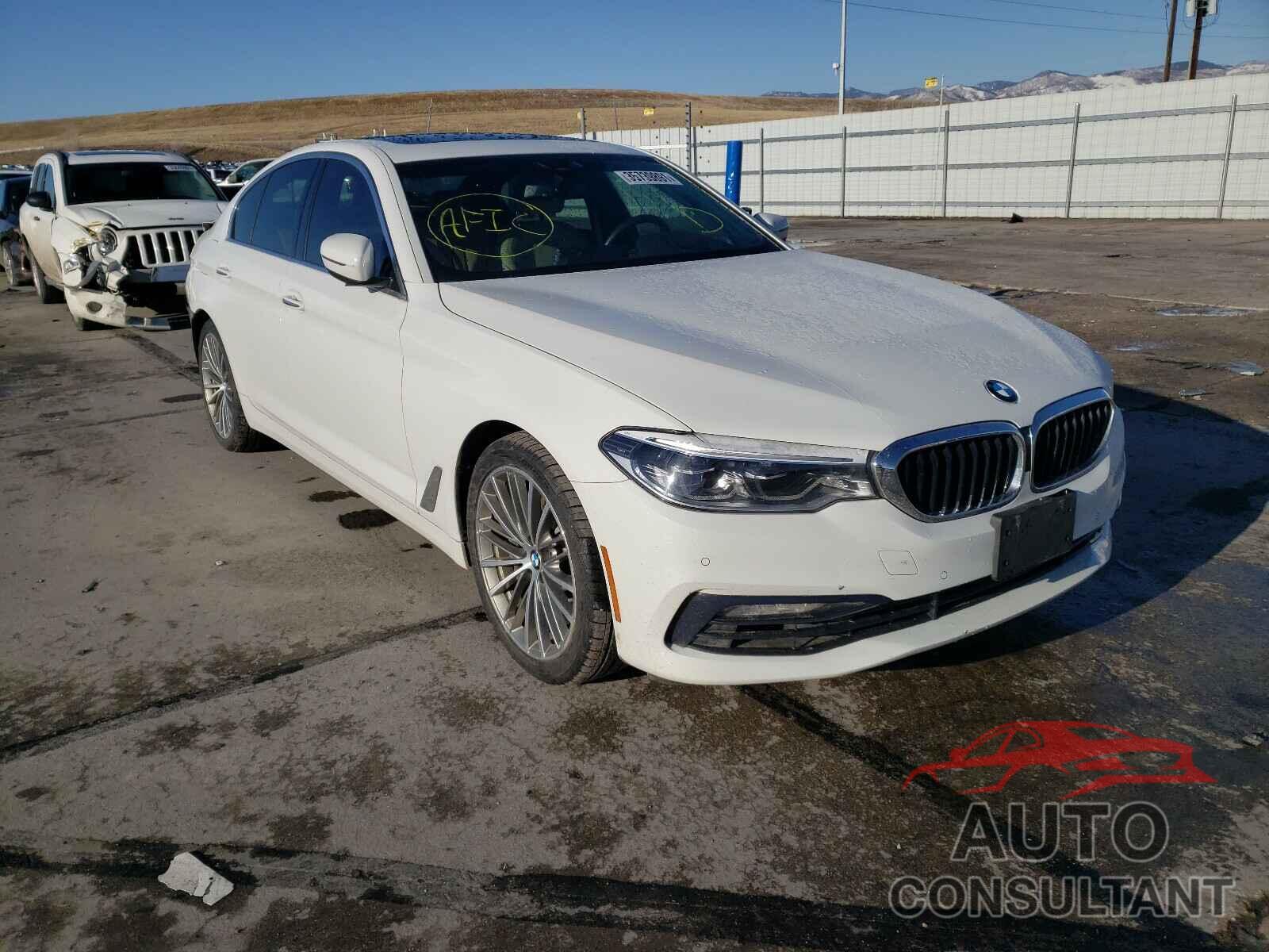 BMW 5 SERIES 2018 - WBAJA7C55JWC75332