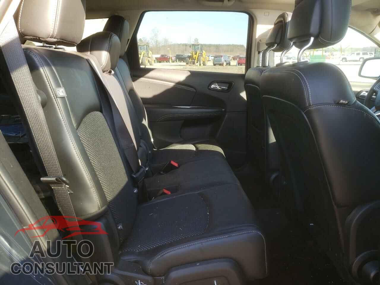 DODGE JOURNEY 2017 - 3C4PDCGB2HT697147