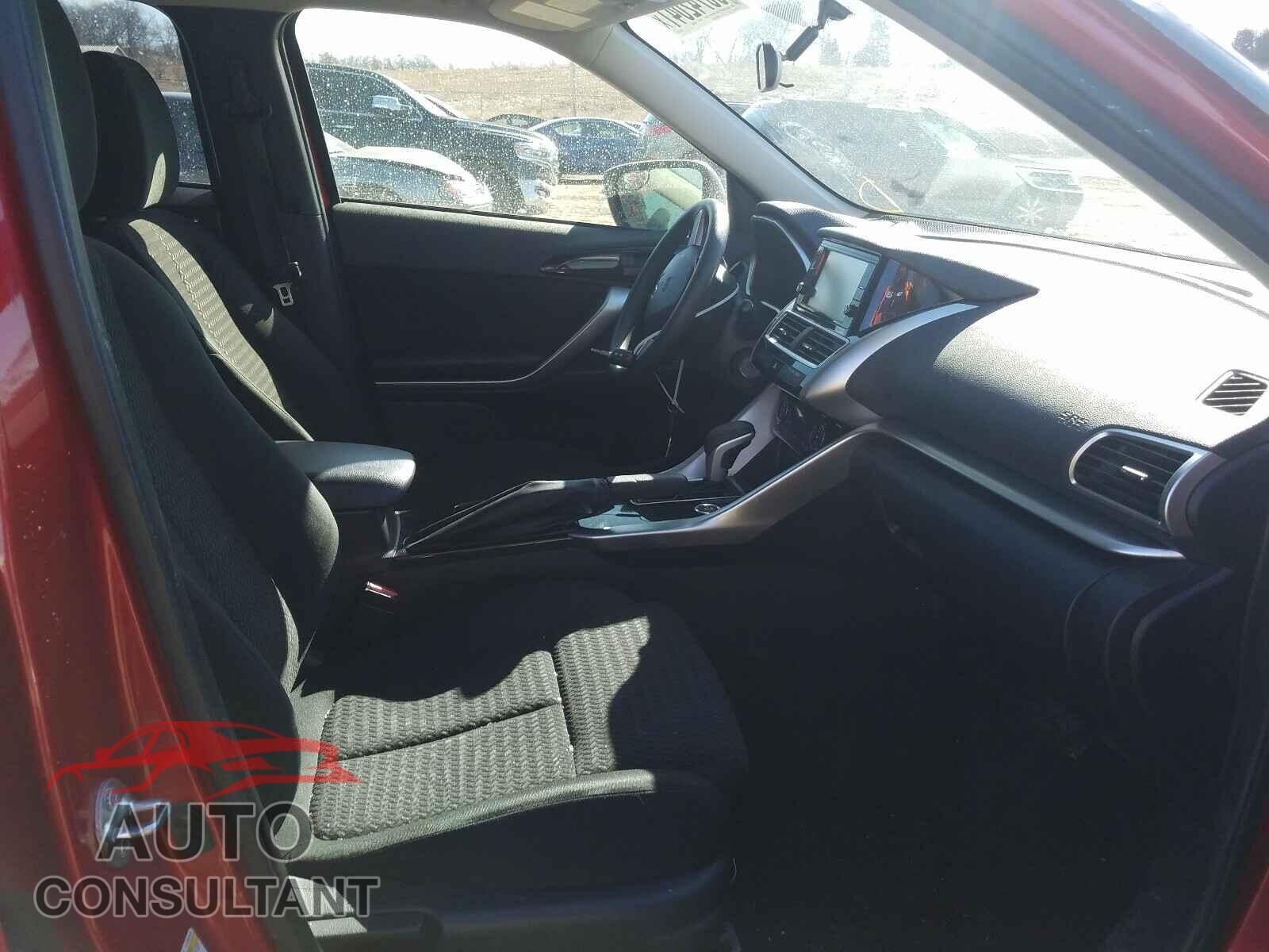 MITSUBISHI ECLIPSE 2018 - JA4AT3AA2JZ046134