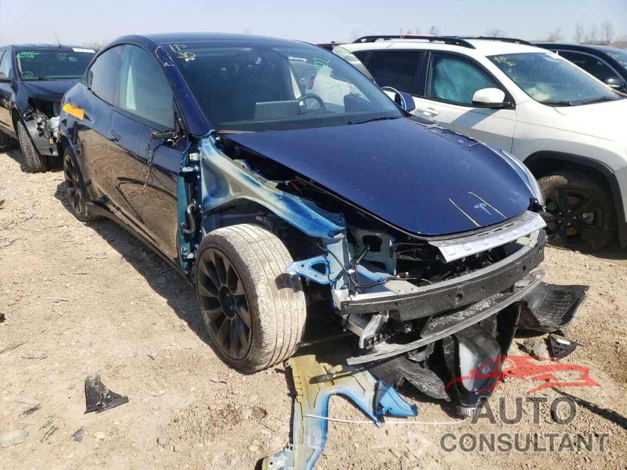 TESLA MODEL Y 2022 - 7SAYGDEE8NF336338