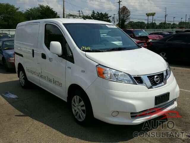 NISSAN NV 2015 - 3N6CM0KN9FK704769