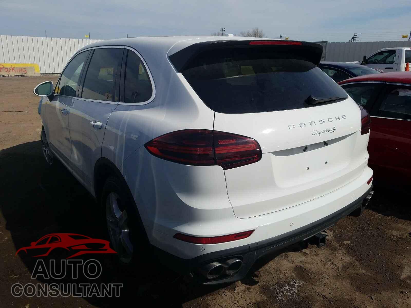 PORSCHE CAYENNE 2016 - WP1AB2A27GLA95559