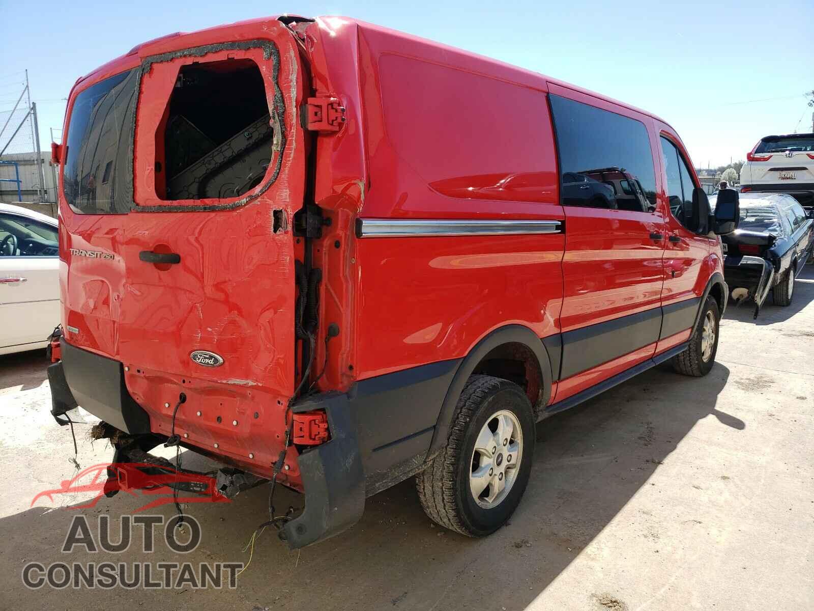 FORD TRANSIT CO 2017 - 1FTYR1YG8HKA04412