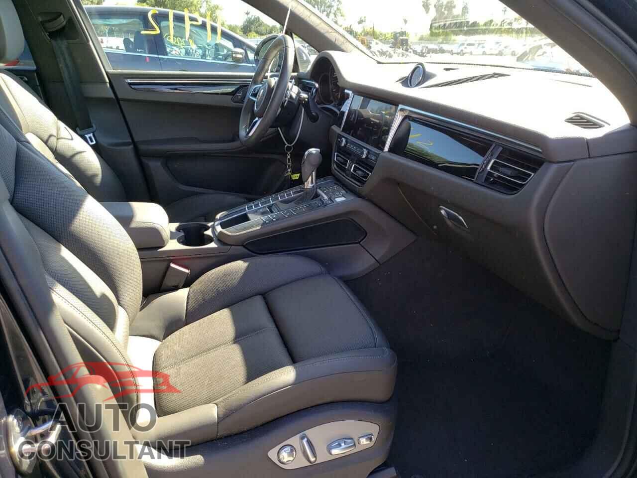 PORSCHE MACAN 2021 - WP1AB2A50MLB31369
