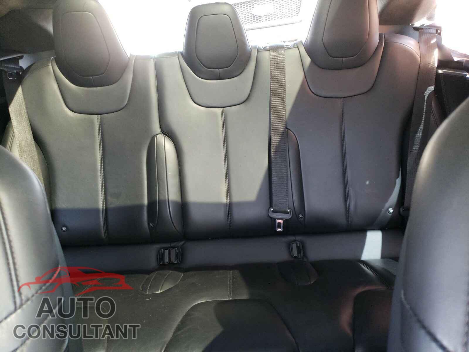 TESLA MODEL S 2016 - 5YJSA1E23GF123602