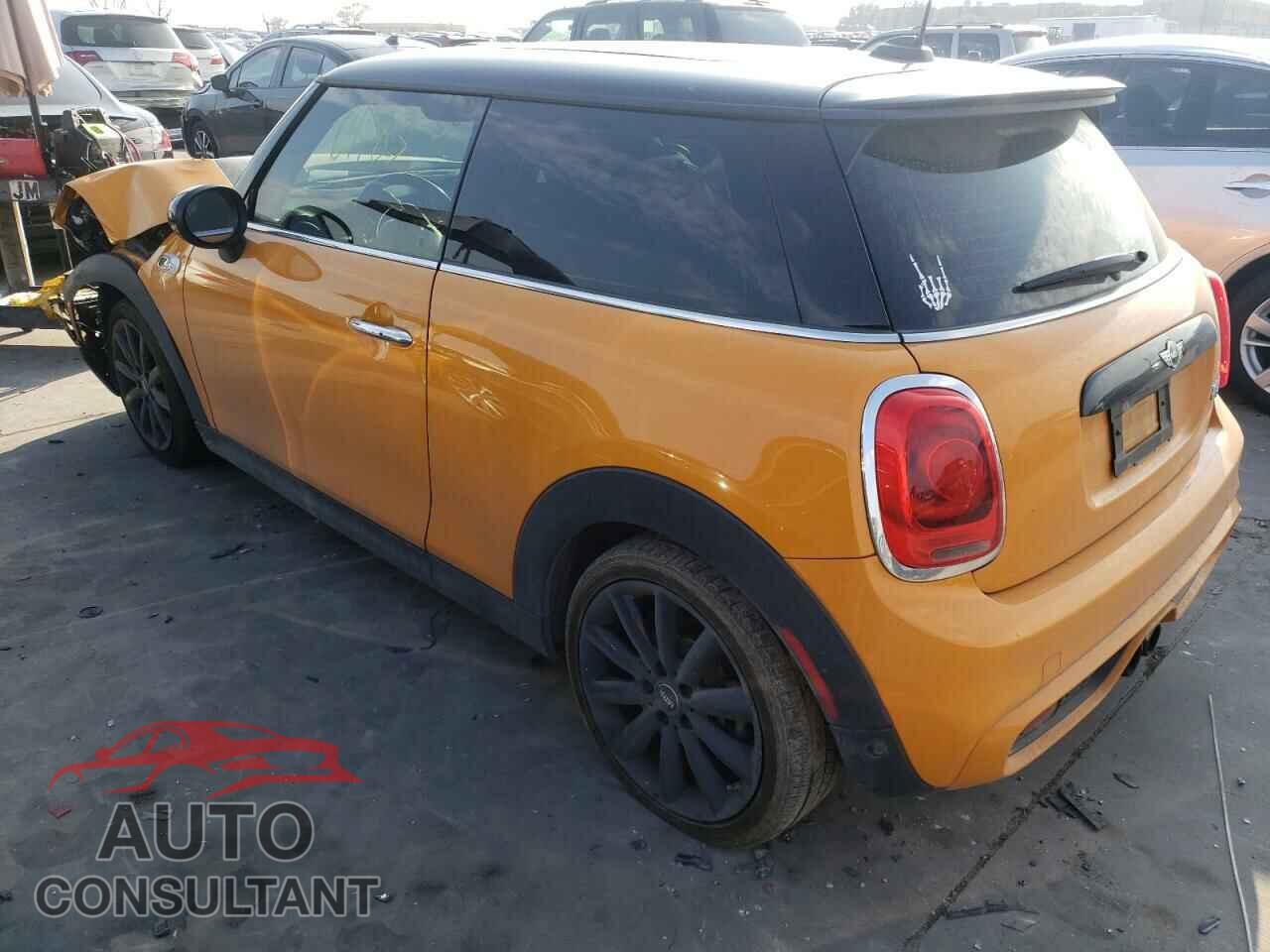 MINI COOPER 2015 - WMWXP7C59F2A42304