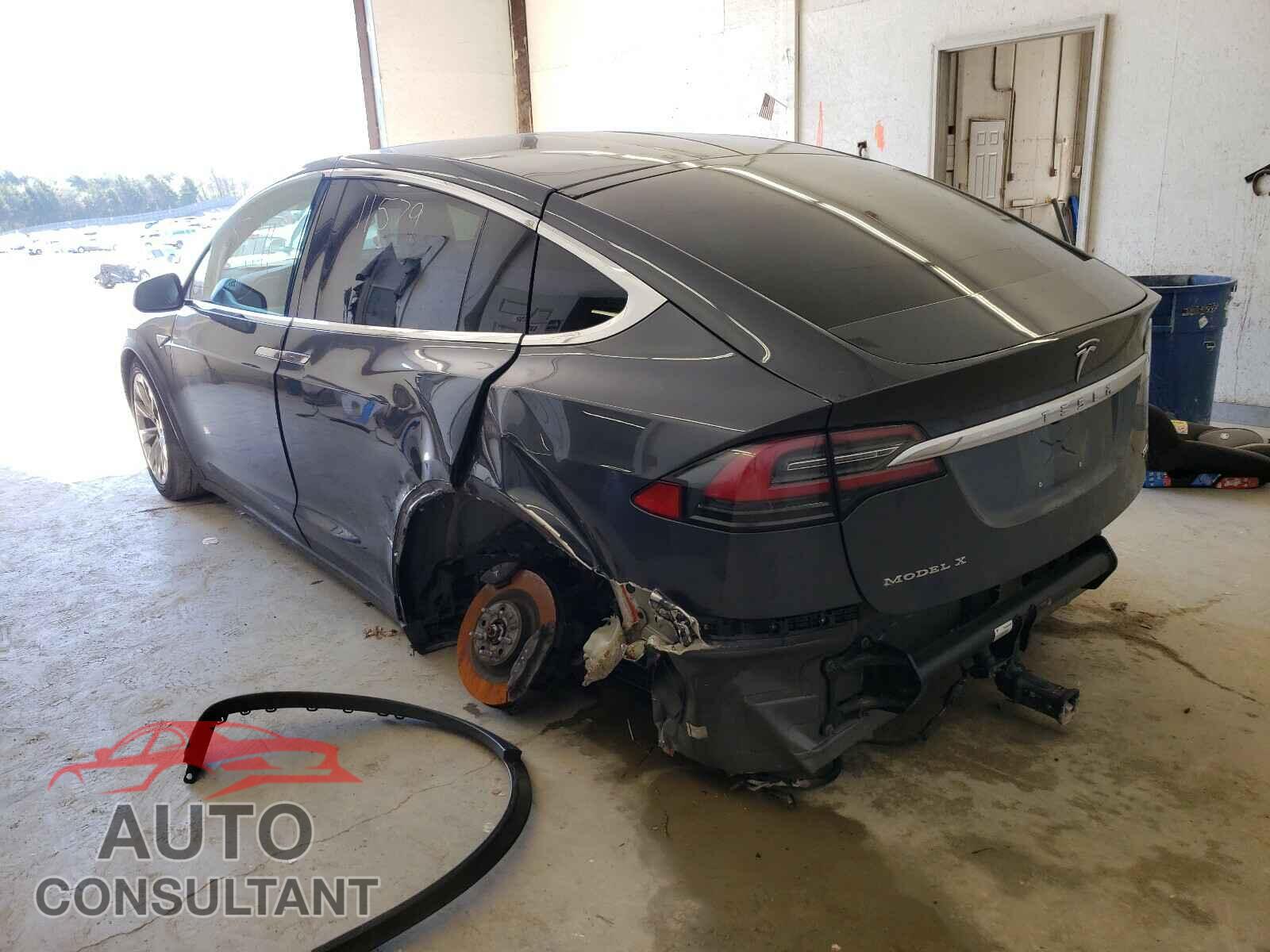 TESLA MODEL X 2016 - 5YJXCBE2XGF005133