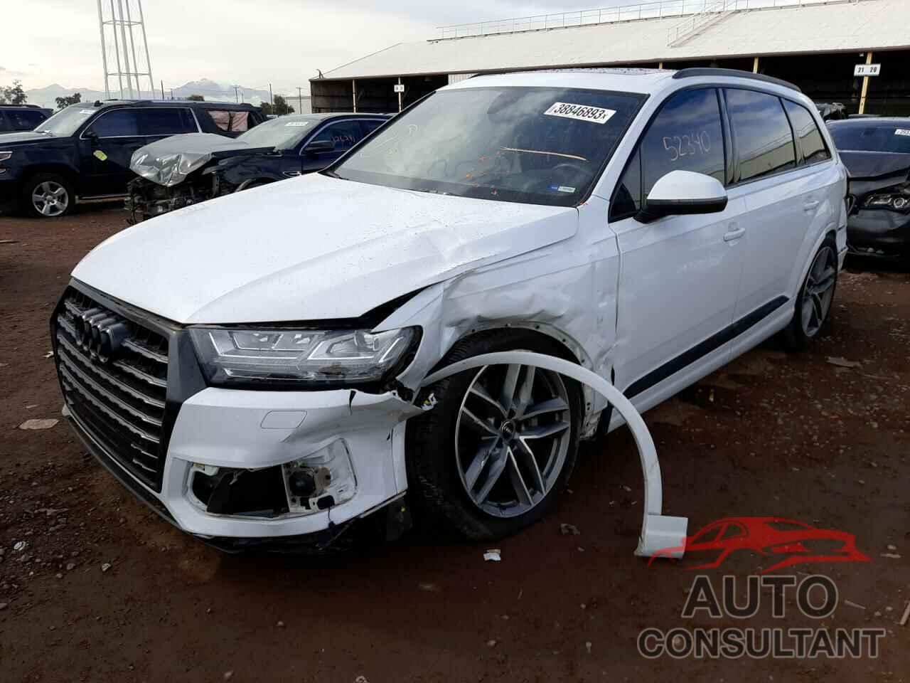 AUDI Q7 2018 - WA1VAAF74JD009544