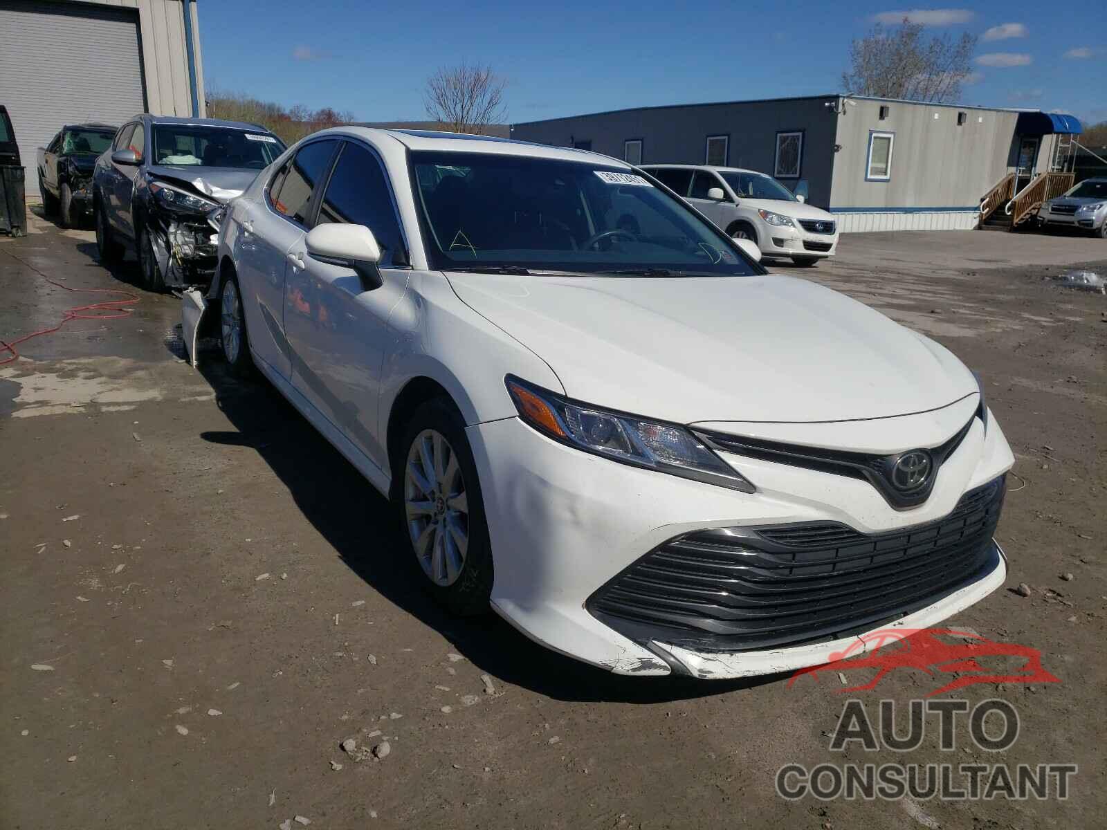 TOYOTA CAMRY 2018 - JTNB11HK2J3001230