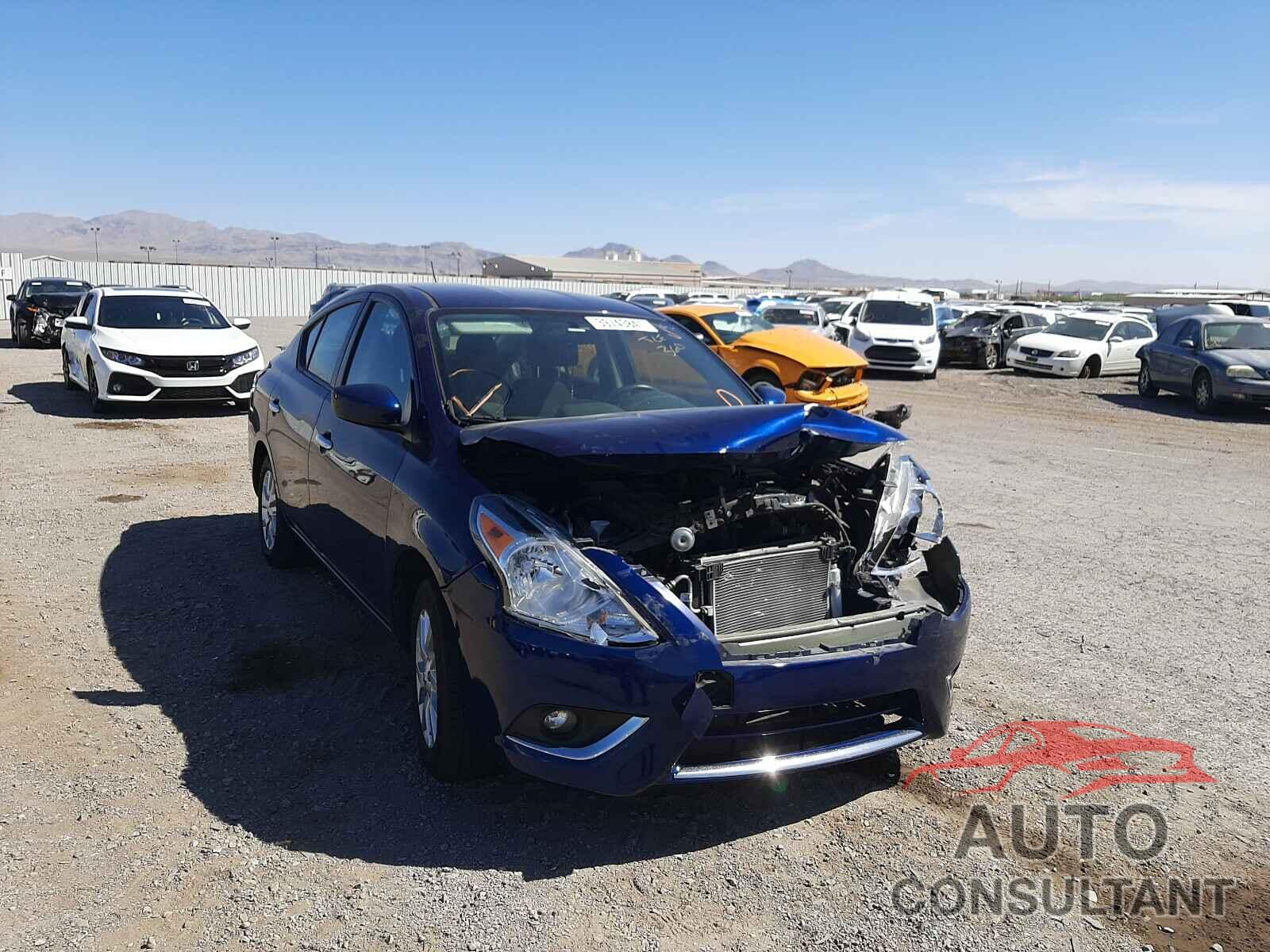 NISSAN VERSA 2018 - 3N1CN7AP1JL861021