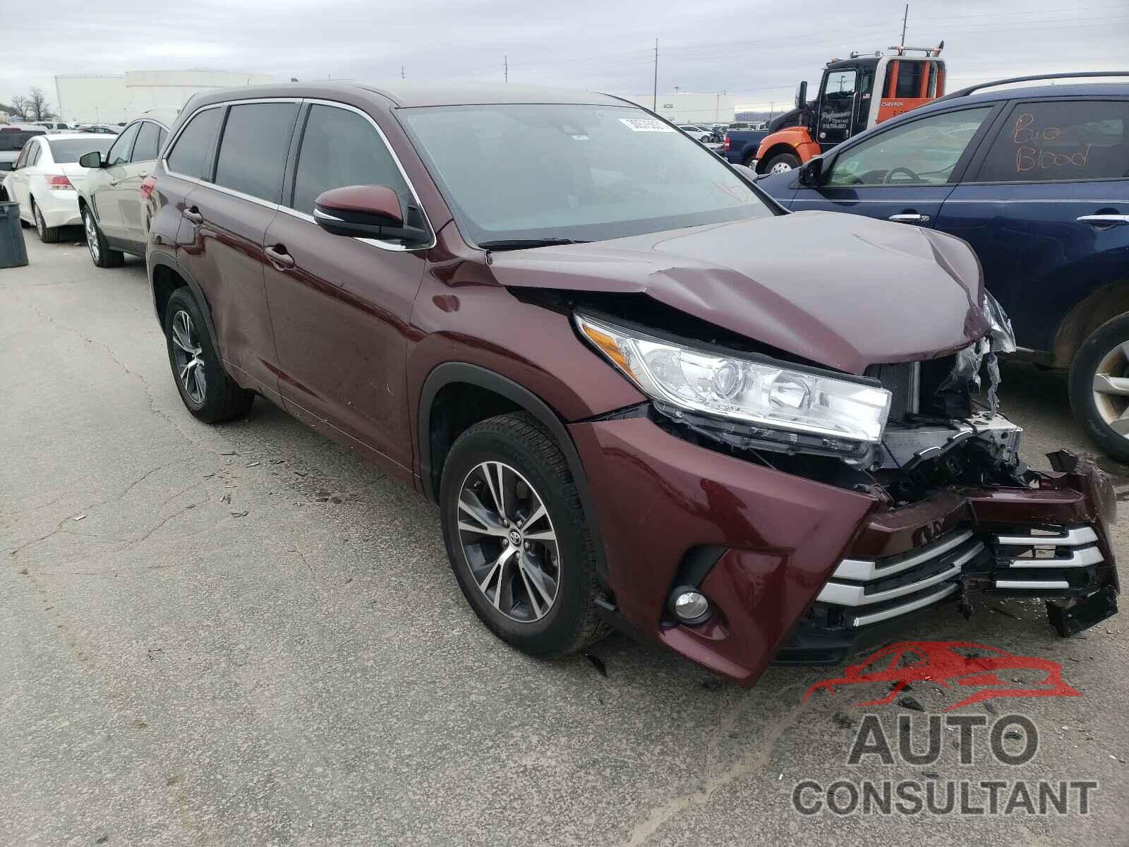 TOYOTA HIGHLANDER 2018 - 5TDZZRFH5JS286568