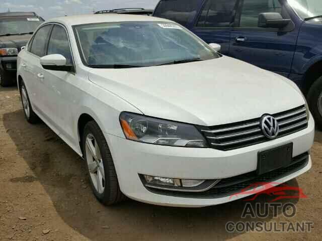 VOLKSWAGEN PASSAT 2015 - 1VWAS7A38FC089790