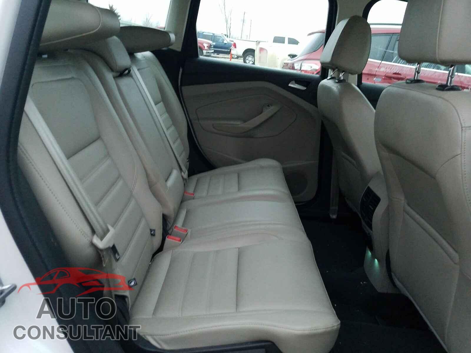 FORD CMAX 2017 - 2T3W1RFV0LC044273