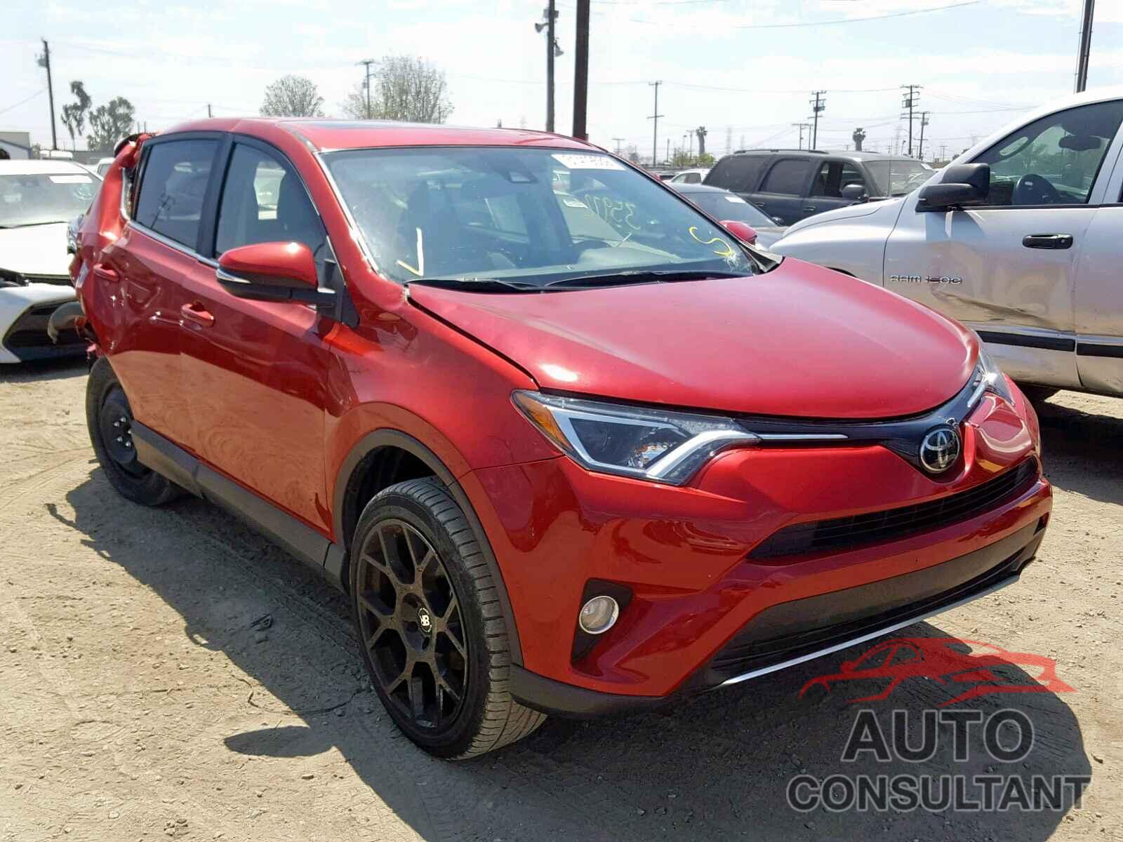 TOYOTA RAV4 XLE 2017 - JTMWFREV2HJ144804