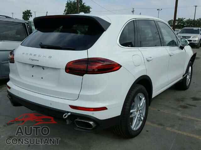 PORSCHE CAYENNE 2016 - WP1AA2A26GKA10963