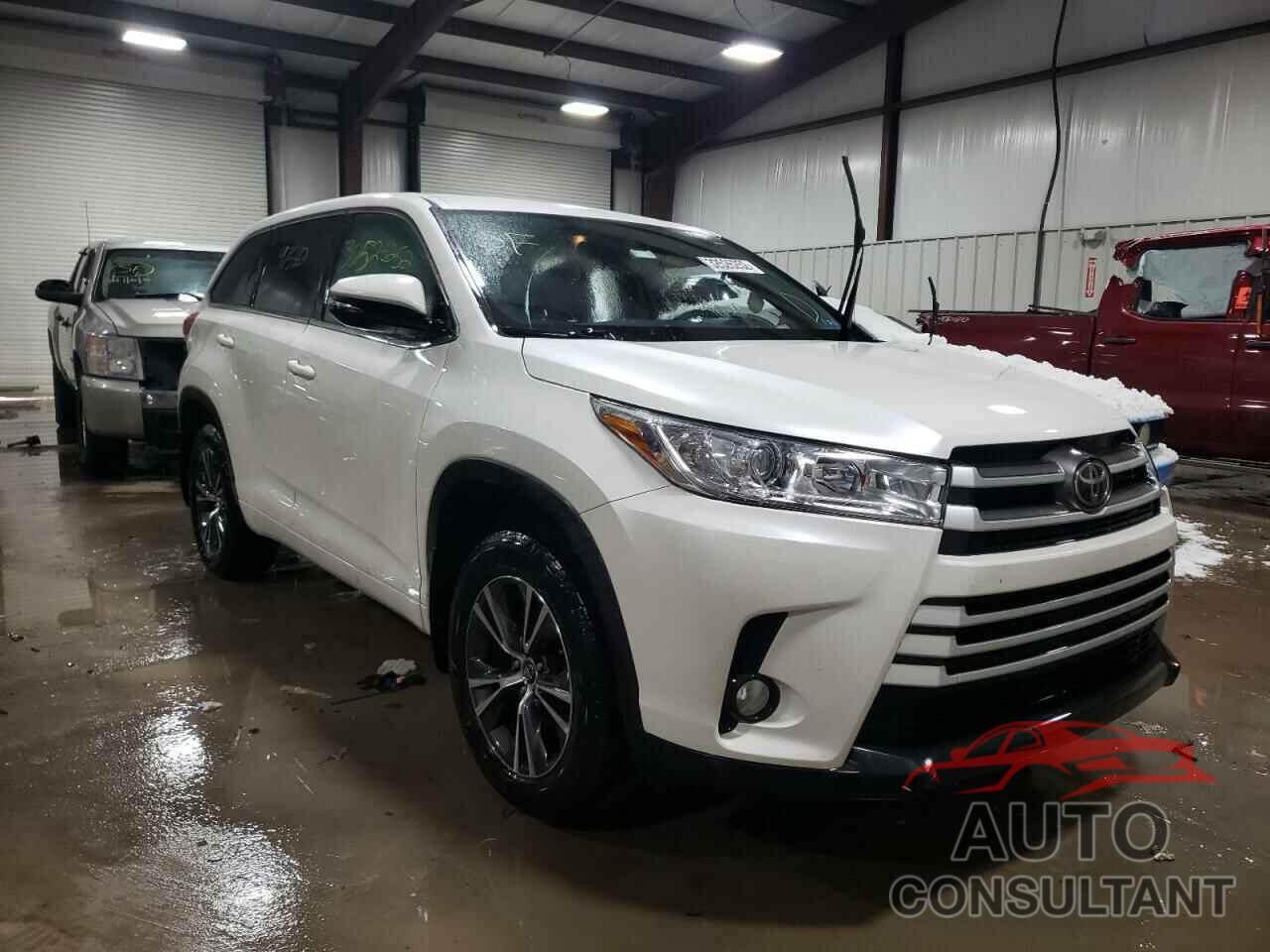 TOYOTA HIGHLANDER 2017 - 5TDBZRFH8HS389138