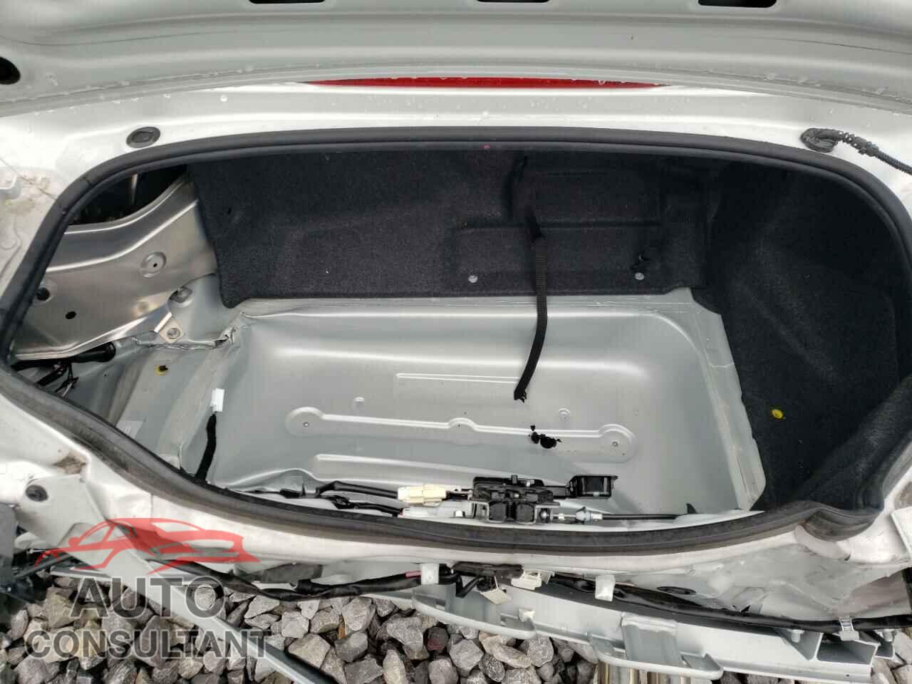 MAZDA MX5 2018 - JM1NDAD76J0201328