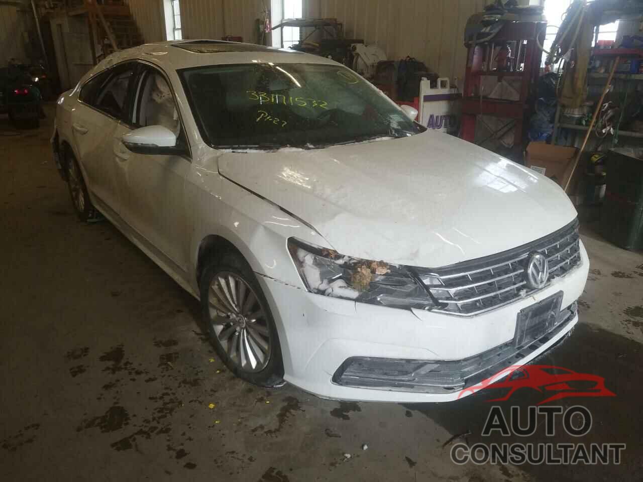 VOLKSWAGEN PASSAT 2016 - 1VWBT7A32GC039213