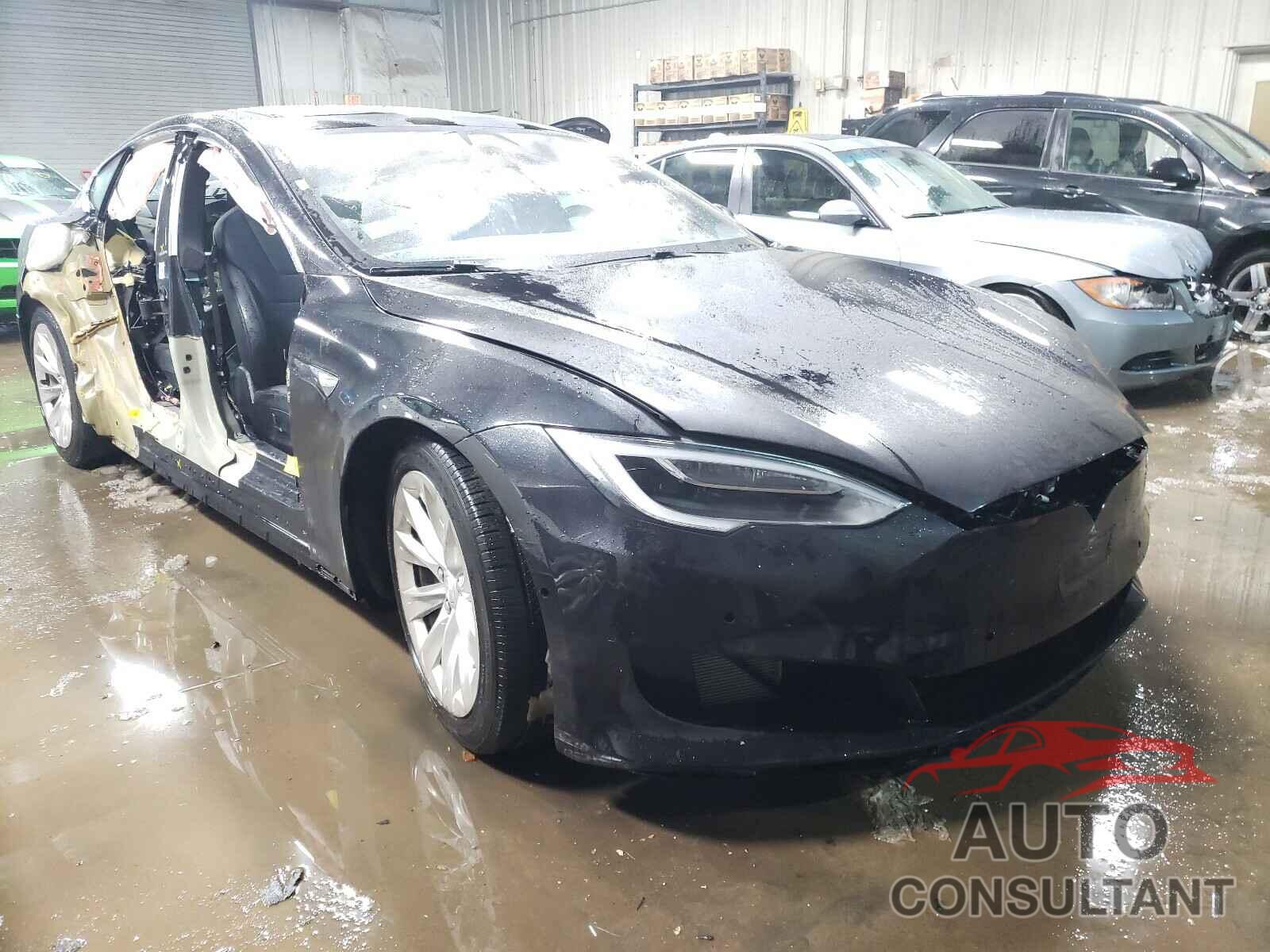 TESLA MODEL S 2018 - 5YJSA1E27JF276720