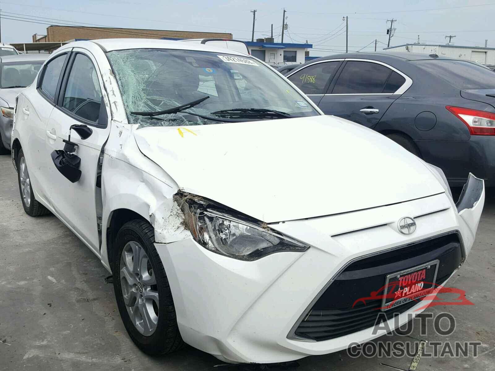 TOYOTA SCION 2016 - 3MYDLBZV4GY119075