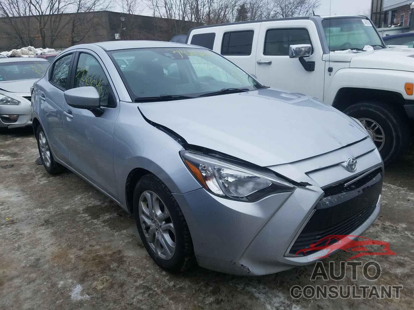 TOYOTA YARIS 2018 - 3MYDLBYV7JY331669