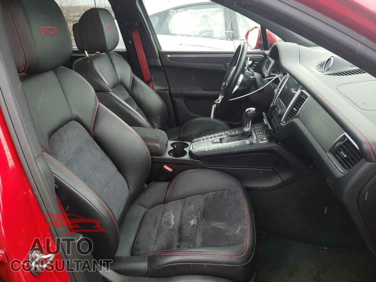 PORSCHE MACAN 2017 - WP1AG2A5XHLB56738