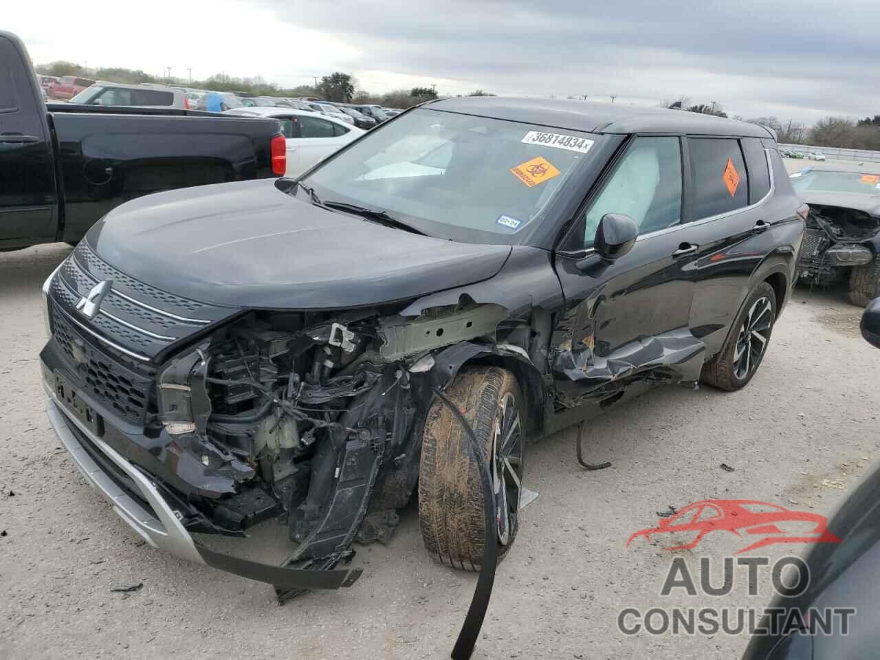MITSUBISHI OUTLANDER 2022 - JA4J3UA87NZ047496