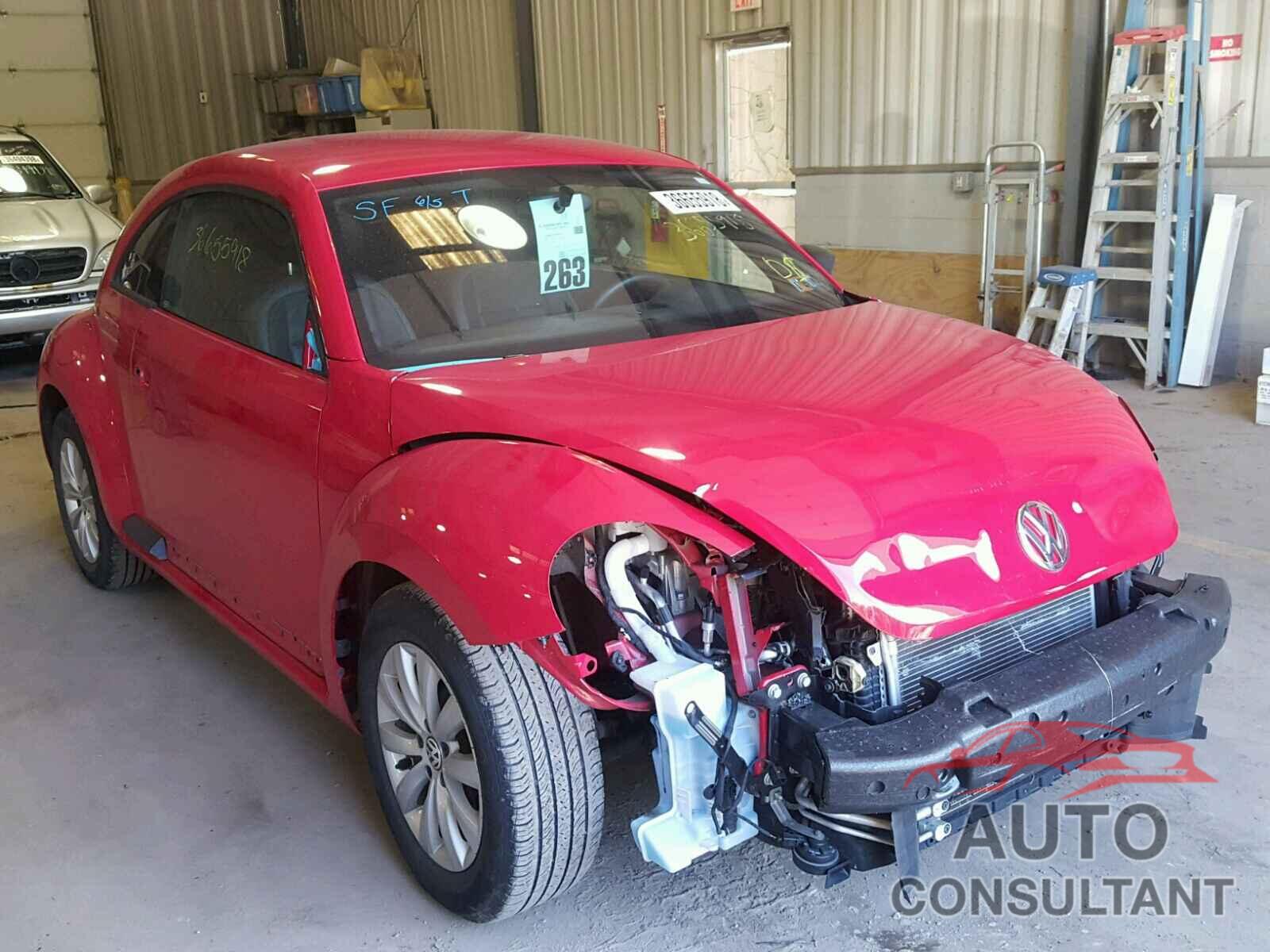 VOLKSWAGEN BEETLE 2015 - 3VWF17AT4FM645861