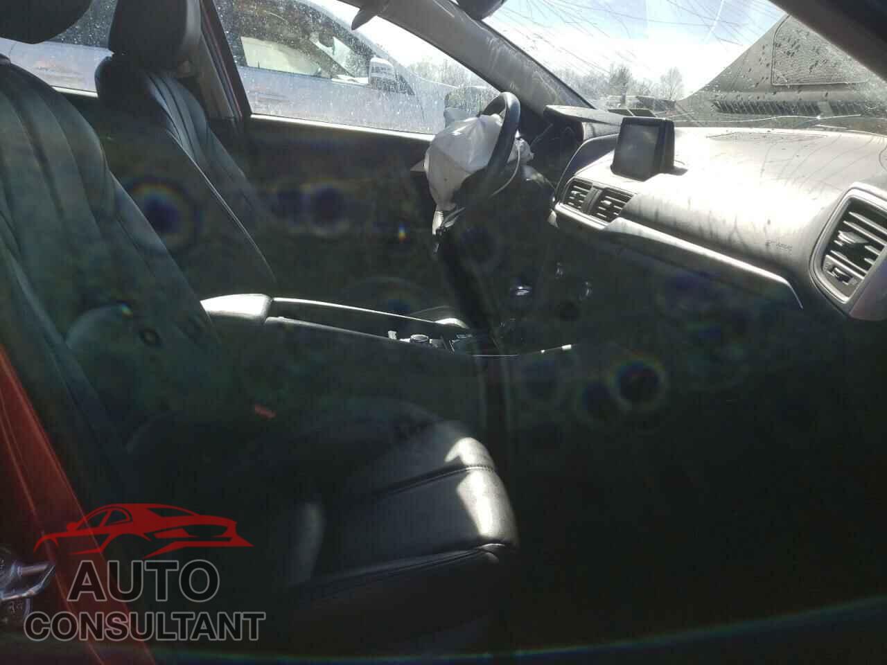 MAZDA 3 2018 - 3MZBN1L34JM185073