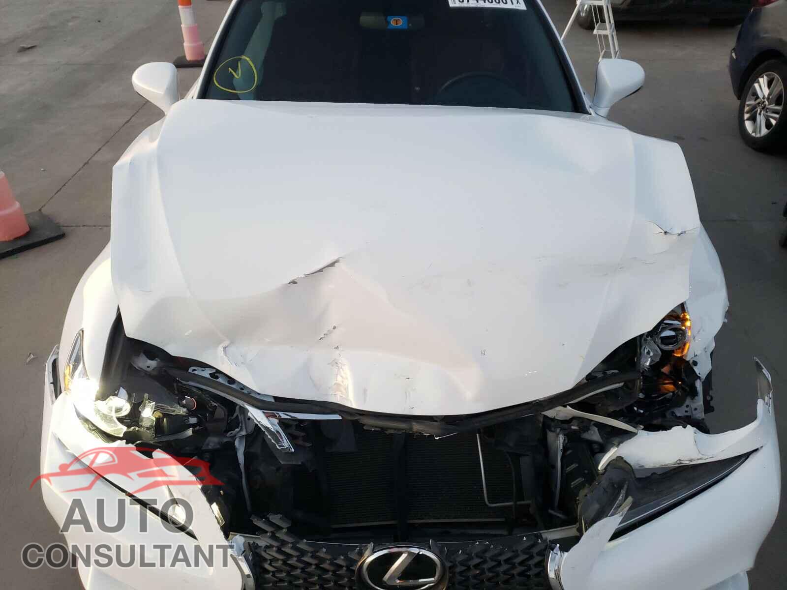 LEXUS IS 2016 - JTHBA1D28G5004722