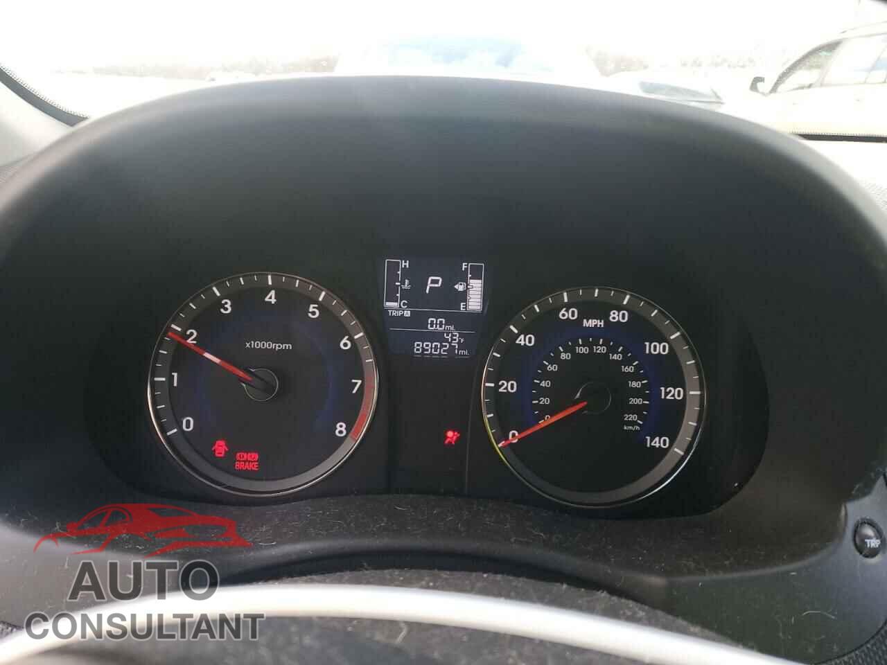 HYUNDAI ACCENT 2017 - KMHCT4AEXHU366523
