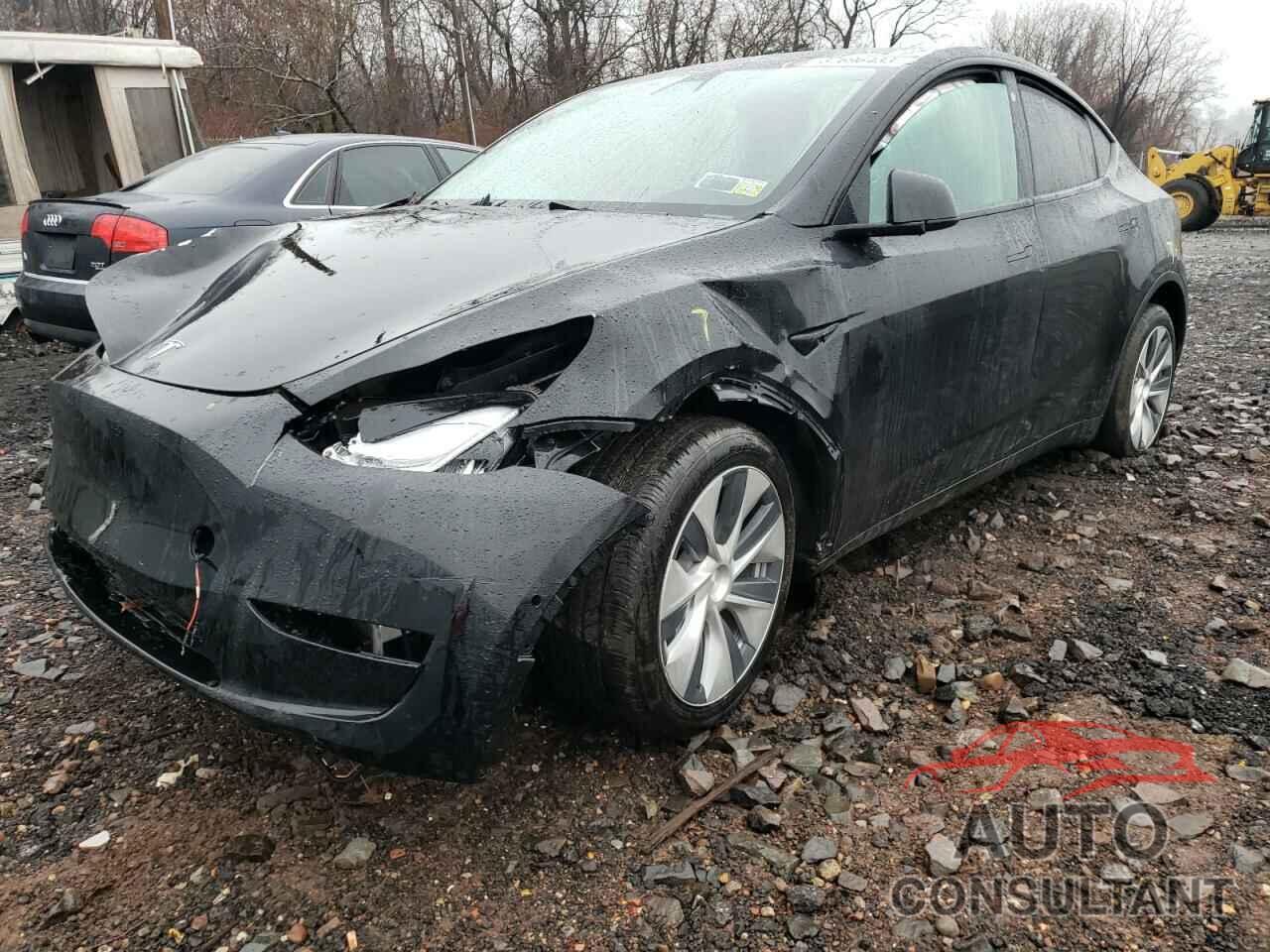 TESLA MODEL Y 2021 - 5YJYGDEE9MF306325