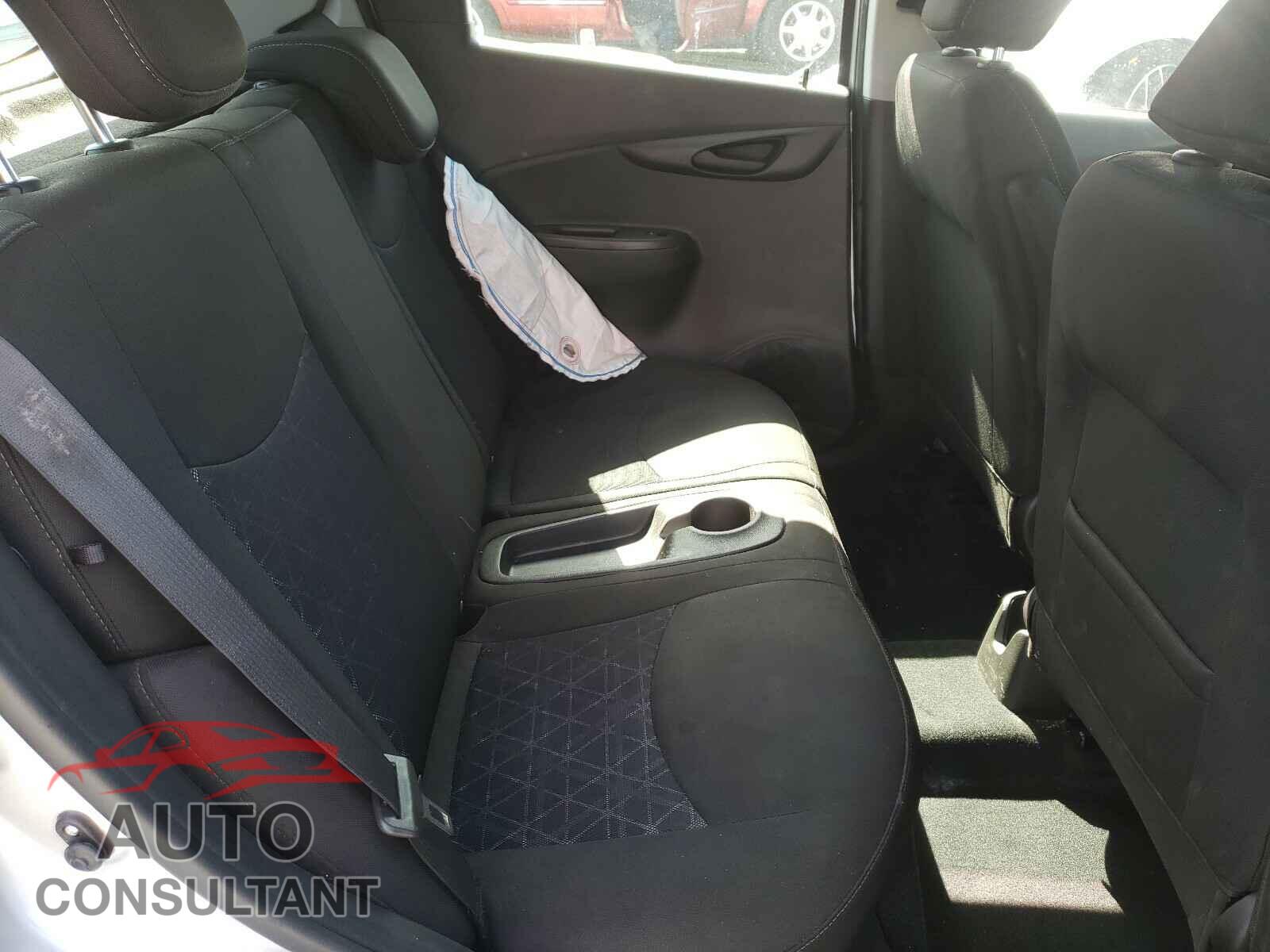 CHEVROLET SPARK 2019 - KL8CD6SA5KC701461