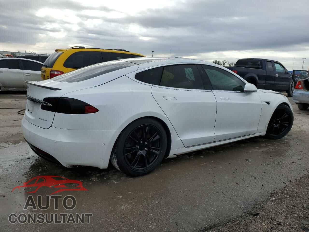 TESLA MODEL S 2020 - 5YJSA1E24LF395330