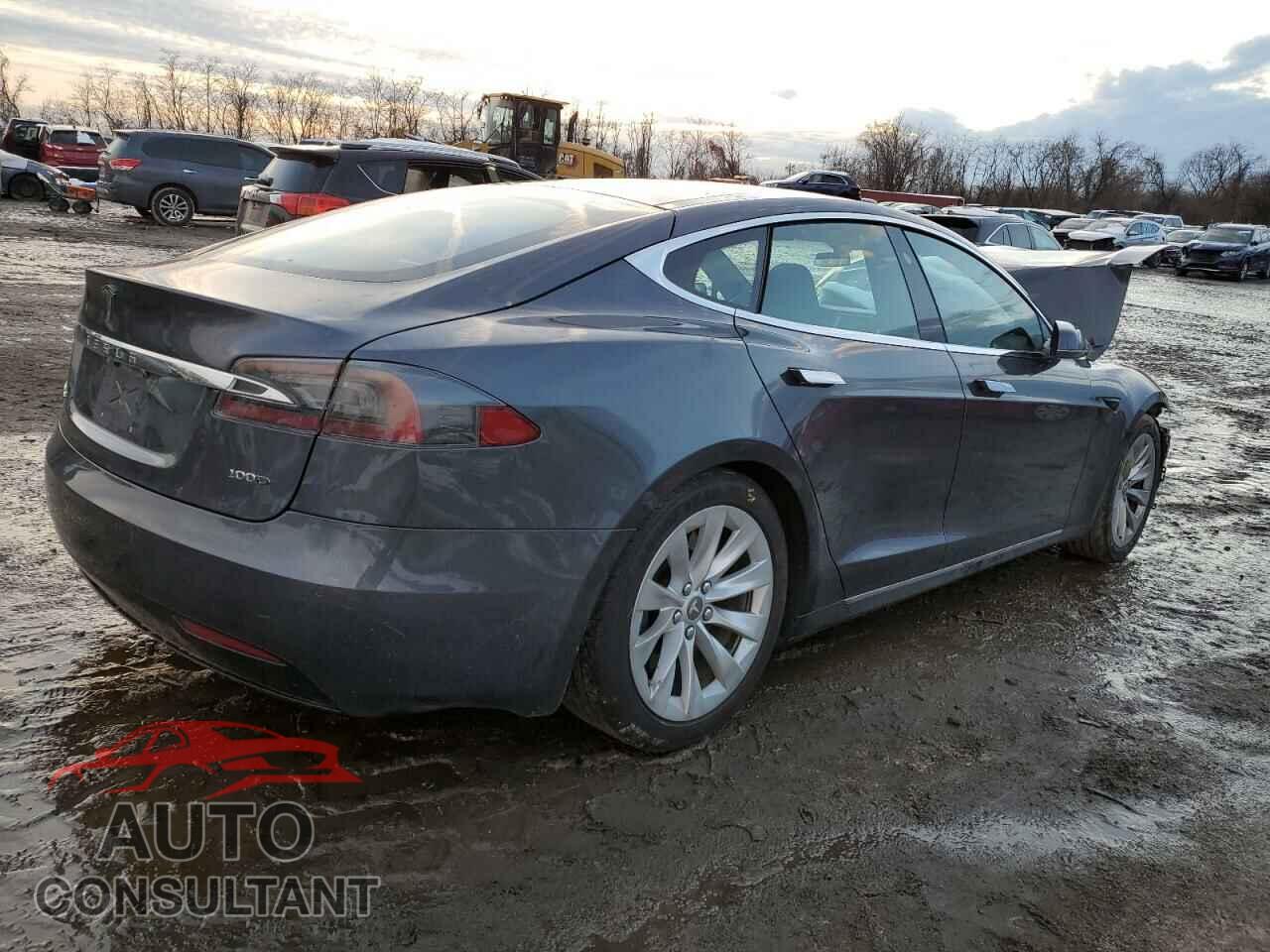 TESLA MODEL S 2017 - 5YJSA1E2XHF223777