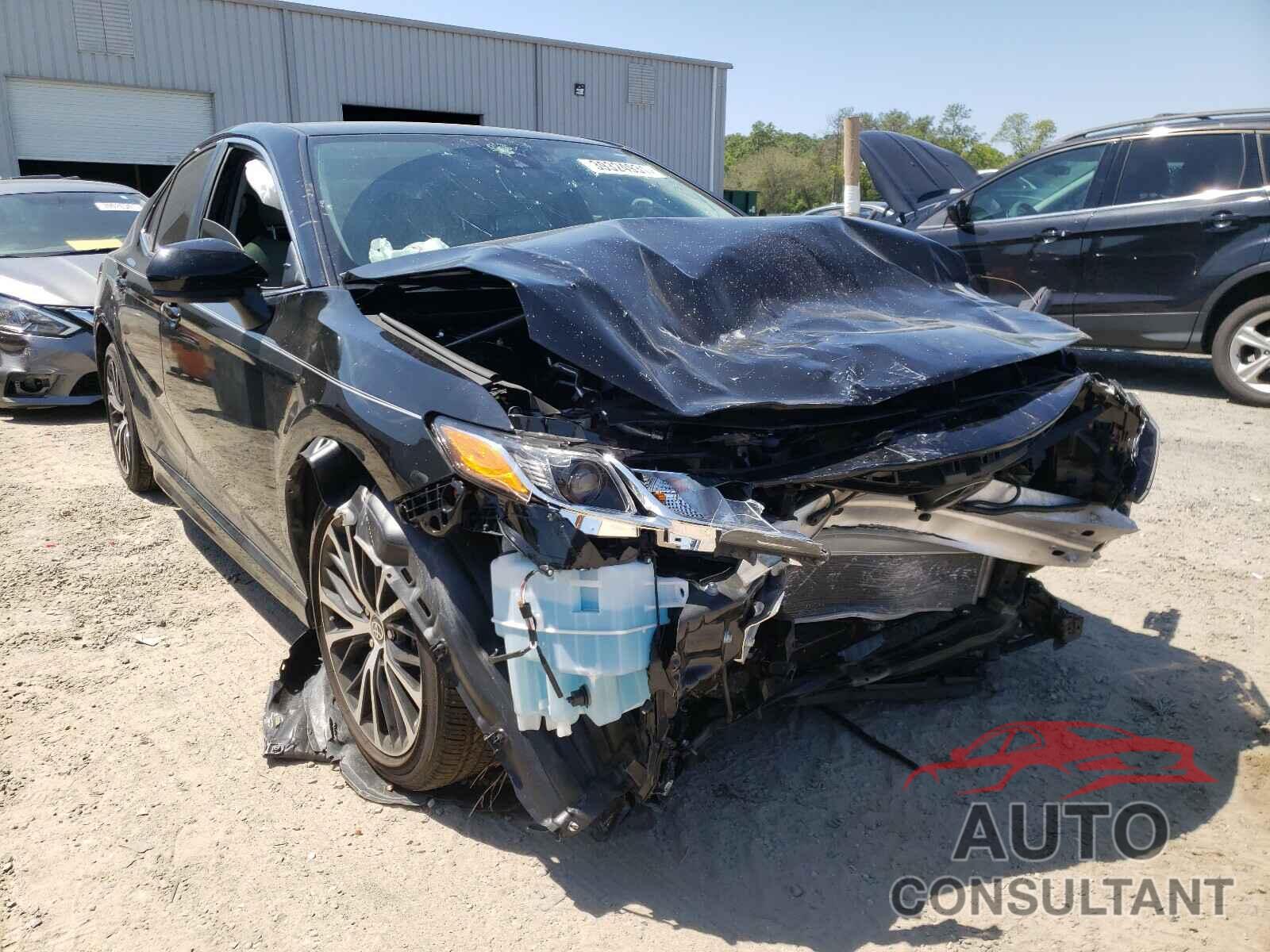 TOYOTA CAMRY 2020 - 4T1G11AK0LU963264