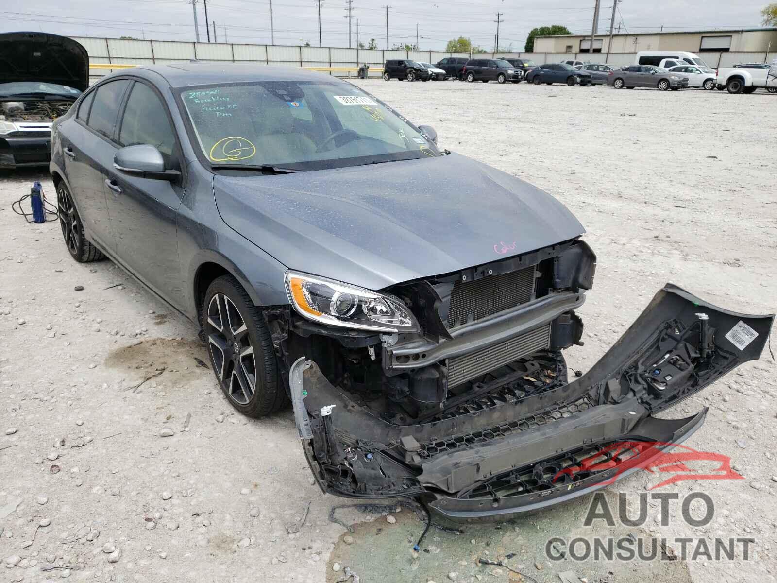 VOLVO S60 2018 - YV140MTL4J2452189