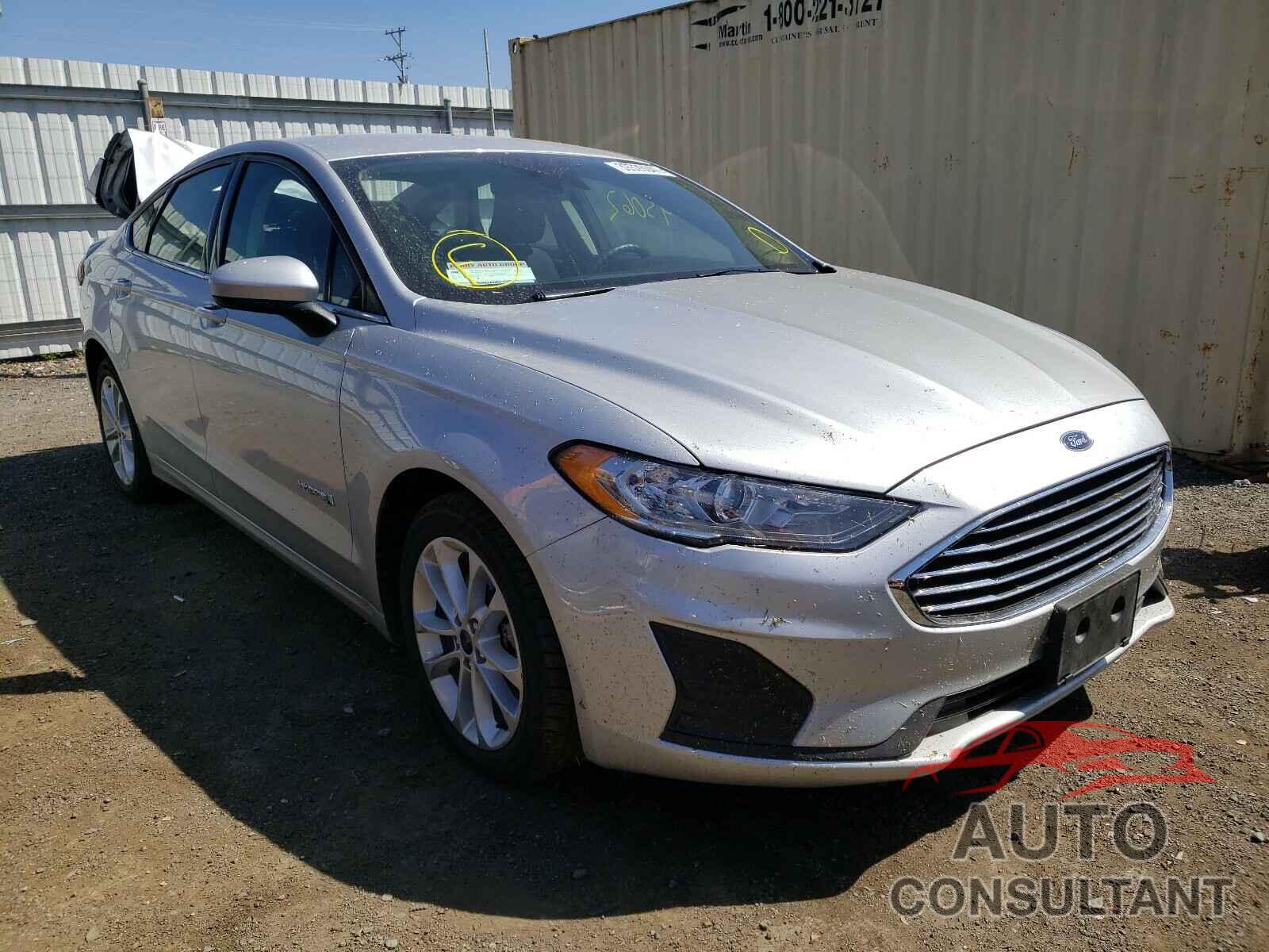 FORD FUSION 2019 - 3FA6P0LU5KR175891