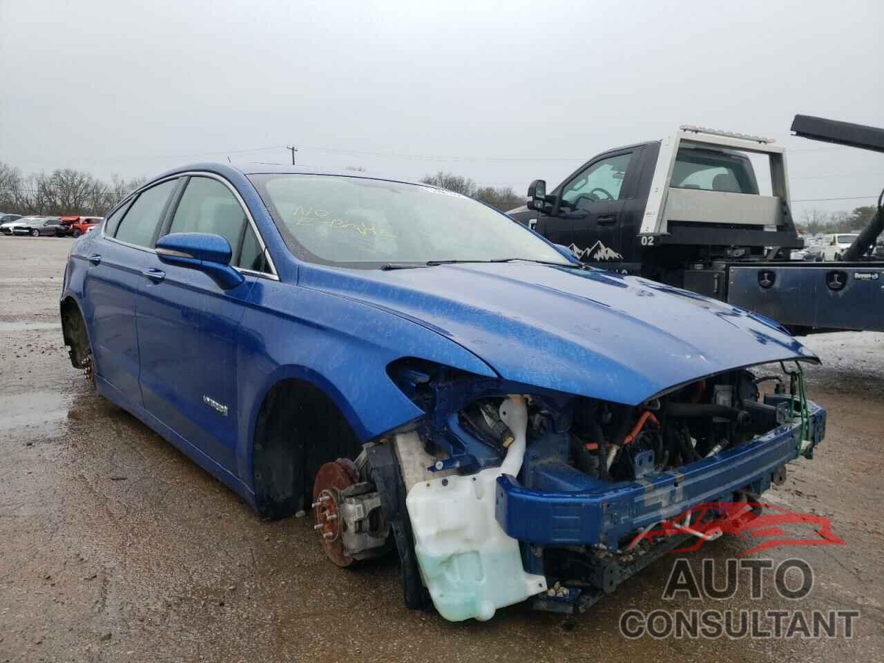 FORD FUSION 2018 - 3FA6P0RU5JR241829