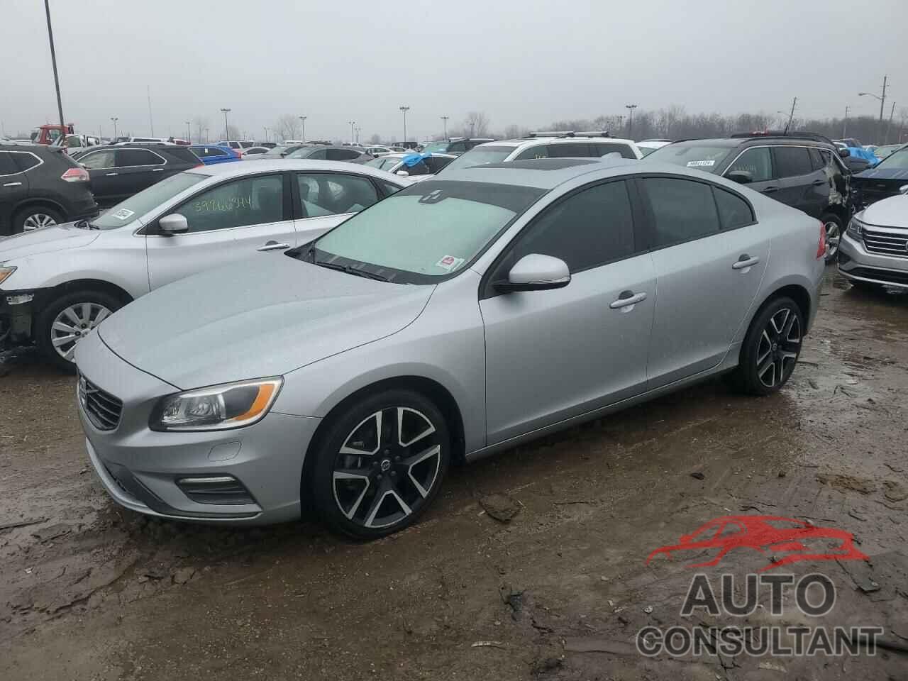 VOLVO S60 2017 - YV126MFL7H2424950