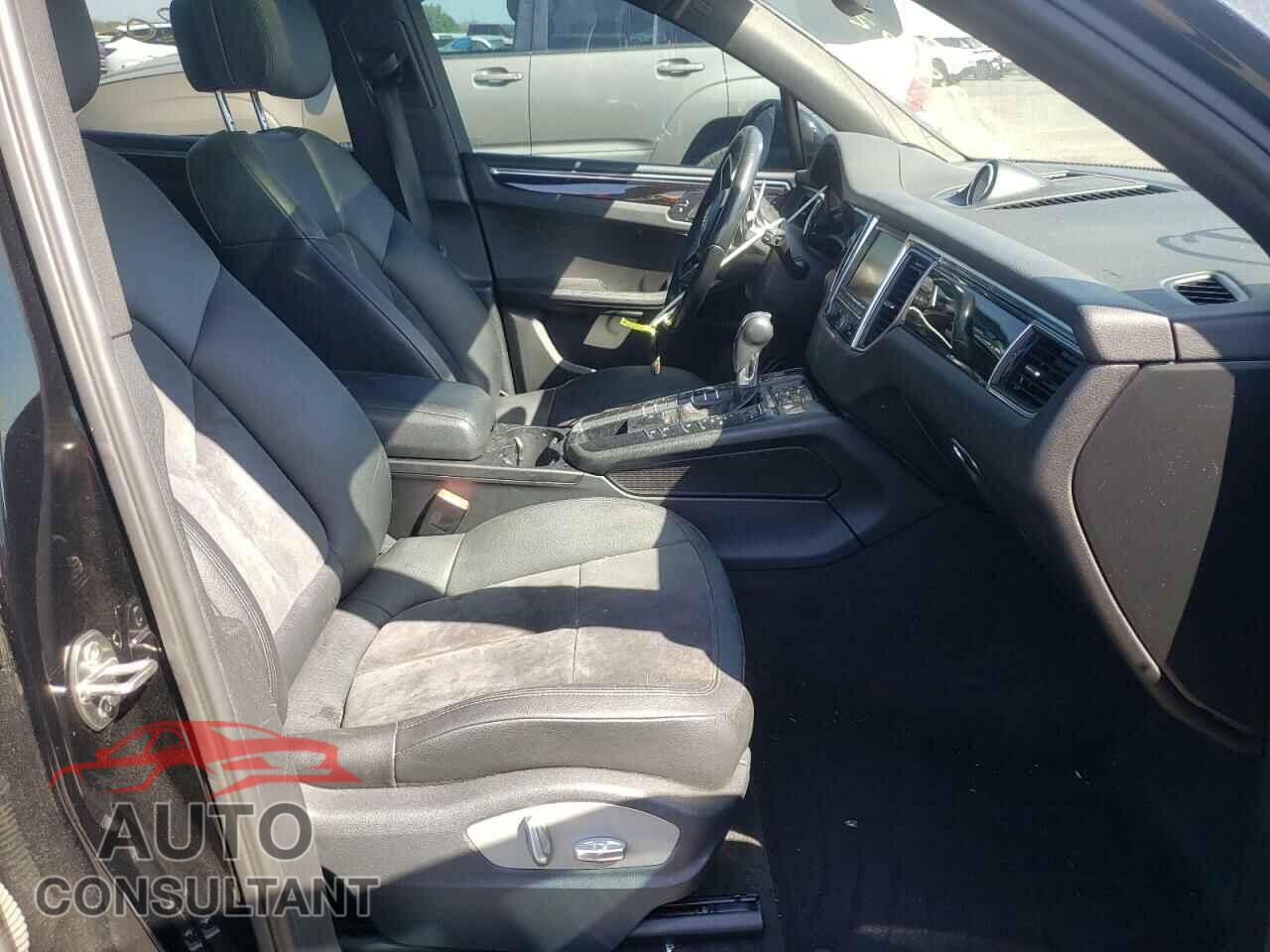 PORSCHE MACAN 2016 - WP1AB2A50GLB56910