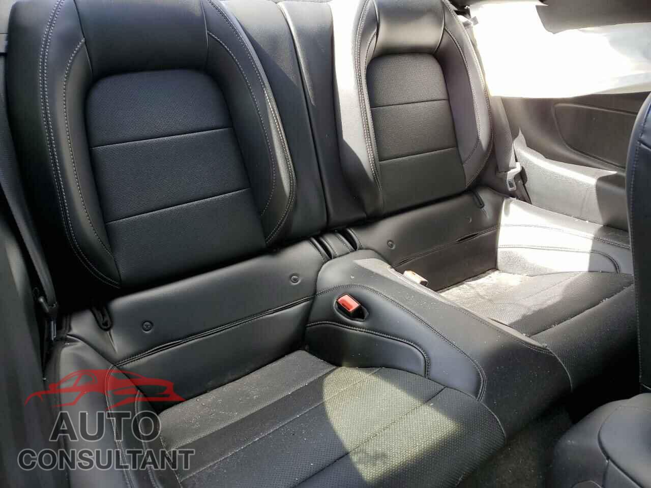 FORD MUSTANG 2019 - 1FA6P8CF8K5191618