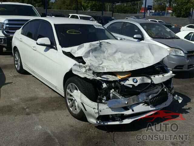 BMW 3 SERIES 2016 - WBA8E1G59GNU10656