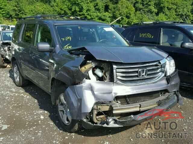 HONDA PILOT 2015 - 5FNYF4H73FB027567