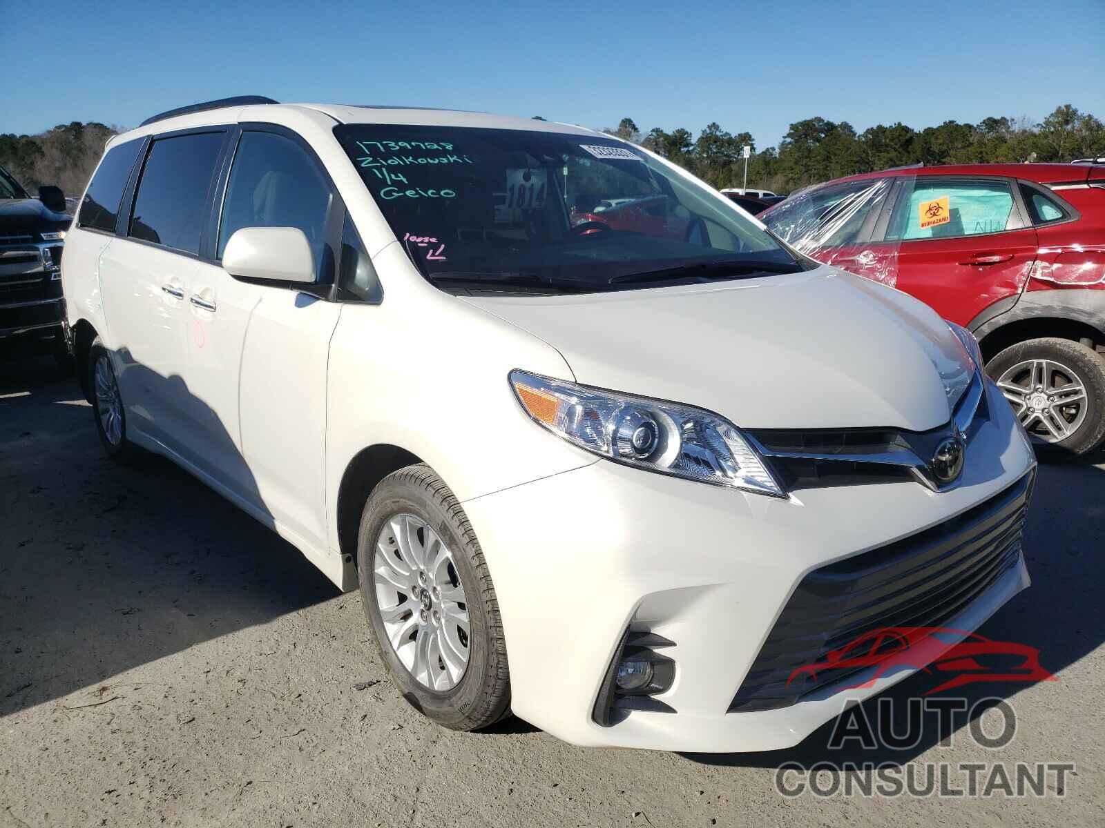 TOYOTA SIENNA 2019 - 5TDYZ3DC6KS974810